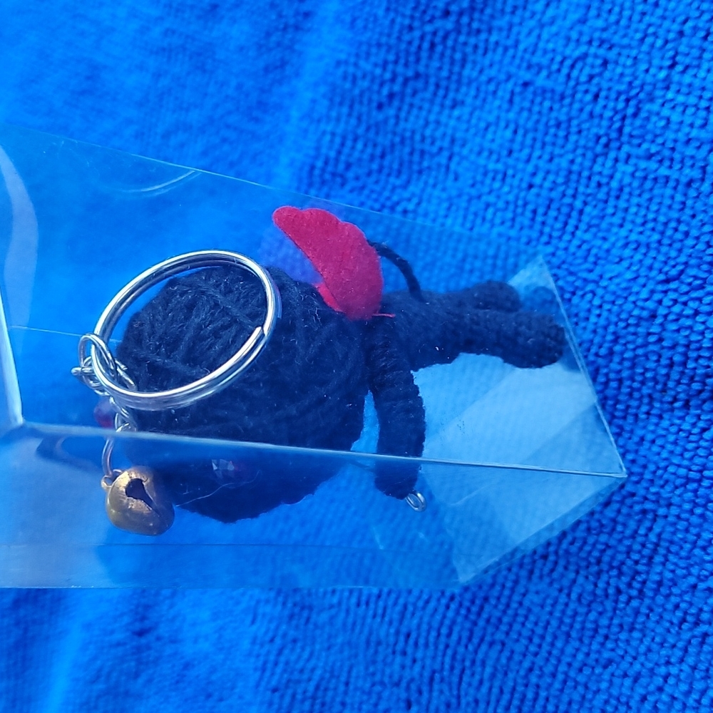 LITTLE DEVIL KEY RING - Picture 10 of 11